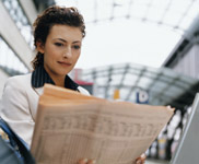 woman_and_newspaper